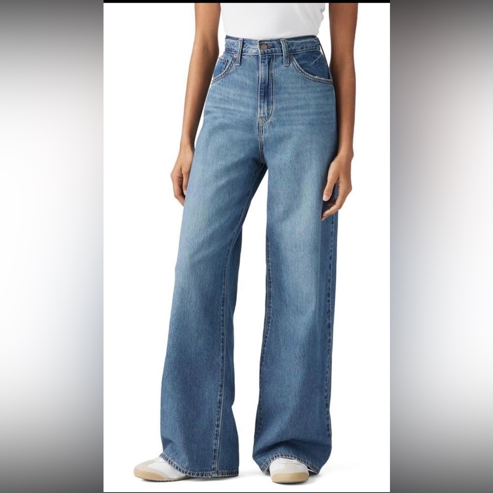 Levi's Women's Cinch Baggy Jeans